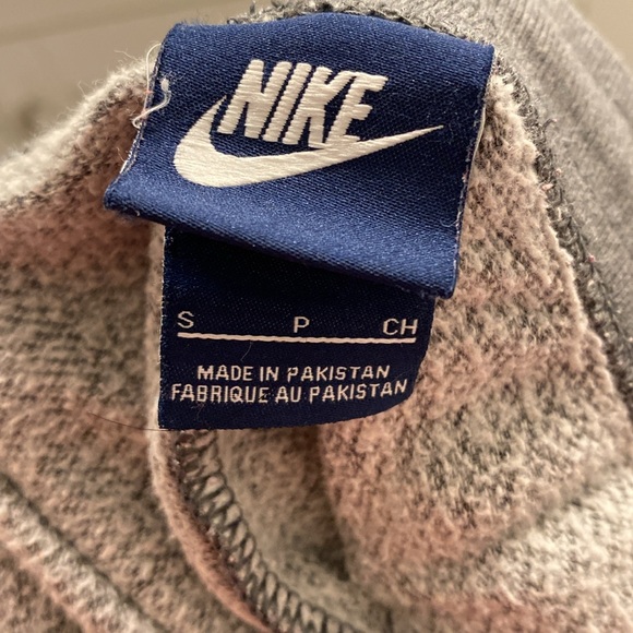Nike Sweatpants - Picture 4 of 4